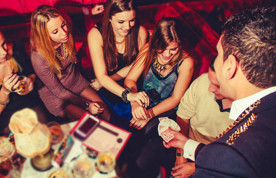 Mago Nahuel Show de Magia - Evento Chivas Regal Argentina