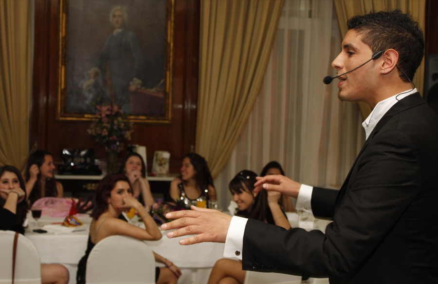 Mago Nahuel Show de Magia - Hotel Marriot Plaza, cumpleaños de quince